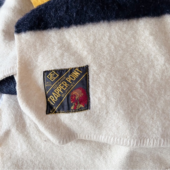 Vintage 50’s 60’s Trapper Point 100% Wool Striped Blanket - Picture 8 of 8
